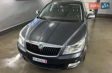 Універсал Skoda Octavia 2012 в Чернігові