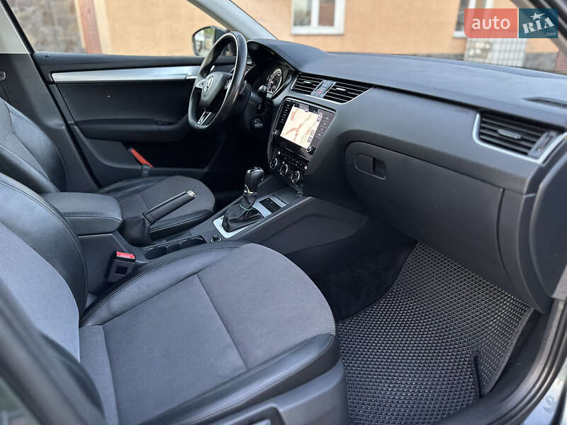 Универсал Skoda Octavia 2018 в Бродах