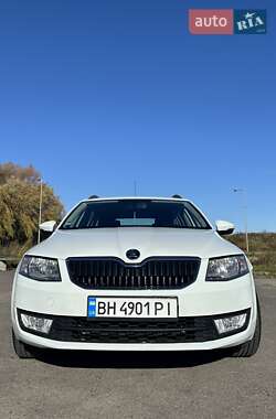 Универсал Skoda Octavia 2015 в Львове