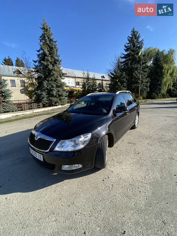 Универсал Skoda Octavia 2011 в Ивано-Франковске
