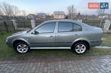 Ліфтбек Skoda Octavia 2001 в Стрию