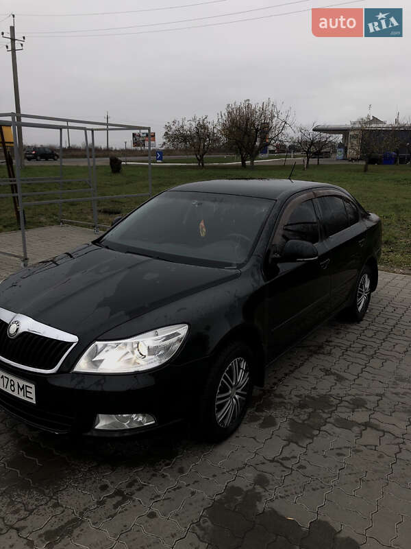 Лифтбек Skoda Octavia 2010 в Радехове фото 9 Лифтбек Skoda Octavia 2010 в Радехове