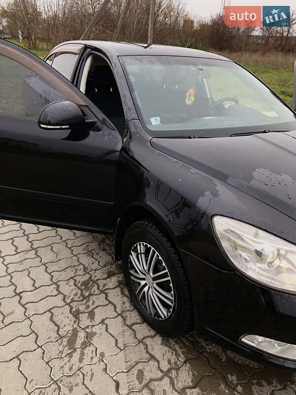 Лифтбек Skoda Octavia 2010 в Радехове фото 13 Лифтбек Skoda Octavia 2010 в Радехове