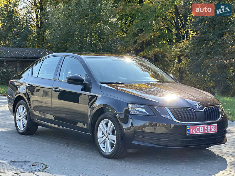 Ліфтбек Skoda Octavia 2018 в Долині