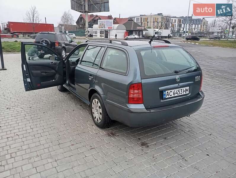 Універсал Skoda Octavia 2003 в Луцьку