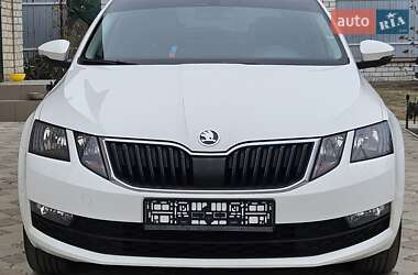 Лифтбек Skoda Octavia 2017 в Желтых Водах