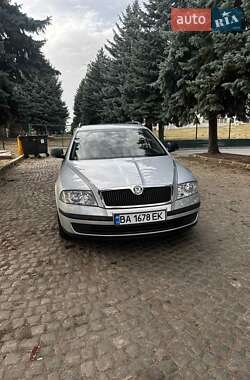 Универсал Skoda Octavia 2012 в Кропивницком