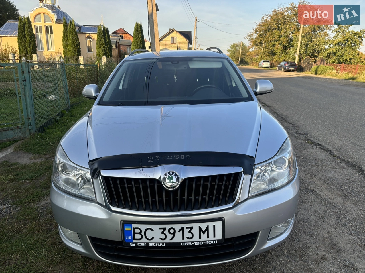 2010 Skoda Octavia - мініатюра 13