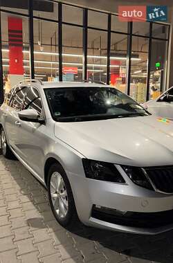 Универсал Skoda Octavia 2018 в Тернополе