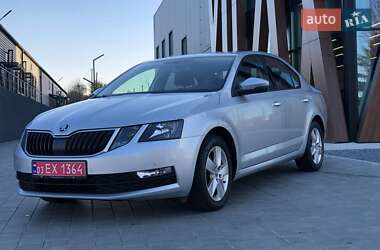 Лифтбек Skoda Octavia 2018 в Луцке