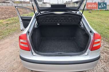 Лифтбек Skoda Octavia 2008 в 