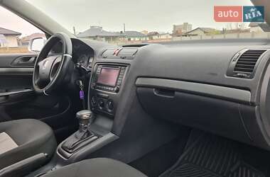 Лифтбек Skoda Octavia 2008 в 
