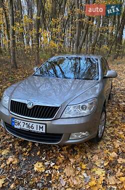 Ліфтбек Skoda Octavia 2010 в Острозі