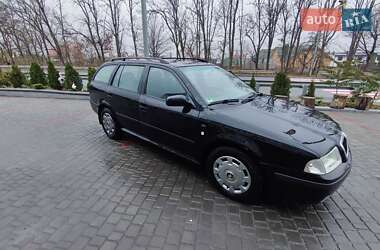 Універсал Skoda Octavia 2003 в Вінниці