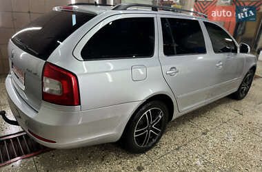 Универсал Skoda Octavia 2010 в Харькове