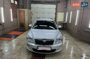 Универсал Skoda Octavia 2010 в Харькове