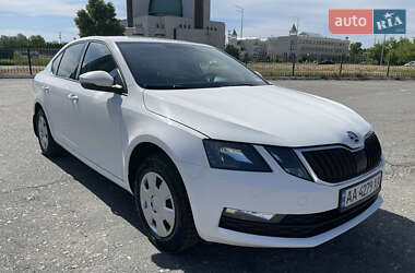 Лифтбек Skoda Octavia 2018 в 