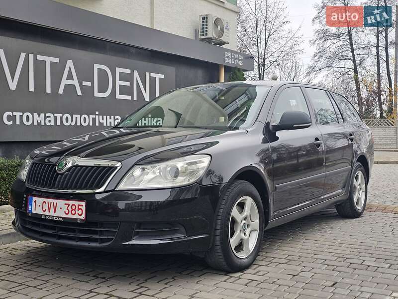 Универсал Skoda Octavia 2012 в Ивано-Франковске