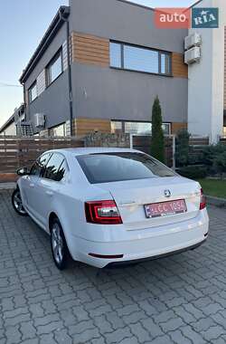 Ліфтбек Skoda Octavia 2018 в Стрию