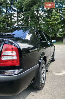 Лифтбек Skoda Octavia 2008 в 