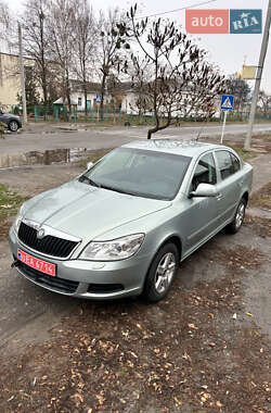 Лифтбек Skoda Octavia 2010 в Котельве