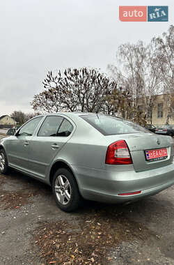 Лифтбек Skoda Octavia 2010 в Котельве