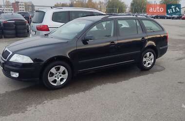 Универсал Skoda Octavia 2009 в Луцке