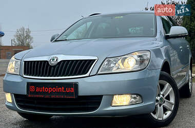 Універсал Skoda Octavia 2010 в Сумах