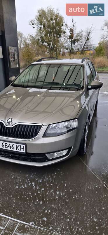 Універсал Skoda Octavia 2016 в Умані