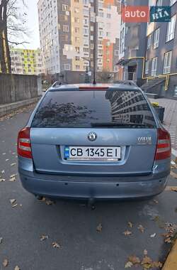 Універсал Skoda Octavia 2008 в Ірпені