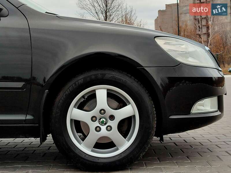 Лифтбек Skoda Octavia 2011 в Желтых Водах