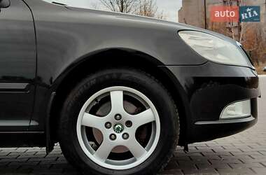 Лифтбек Skoda Octavia 2011 в 