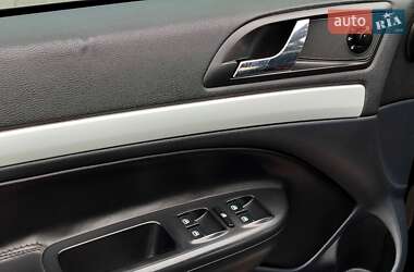 Лифтбек Skoda Octavia 2011 в 