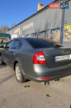Лифтбек Skoda Octavia 2012 в 