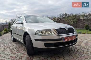 Ліфтбек Skoda Octavia 2007 в Рівному