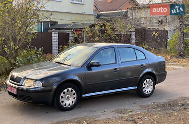 Лифтбек Skoda Octavia 2010 в Киеве