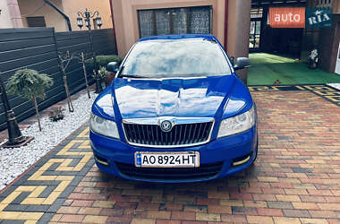 Лифтбек Skoda Octavia 2009 в Тячеве