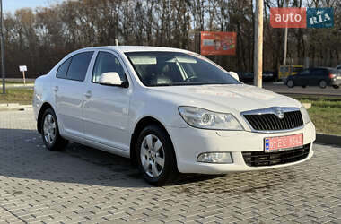 Ліфтбек Skoda Octavia 2009 в Луцьку