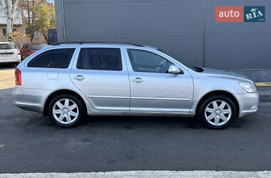 Универсал Skoda Octavia 2010 в Запорожье