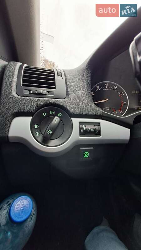 Універсал Skoda Octavia 2009 в Вишневому