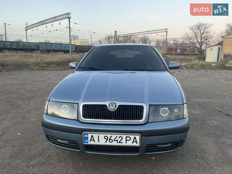 Лифтбек Skoda Octavia 2004 в Врадиевке