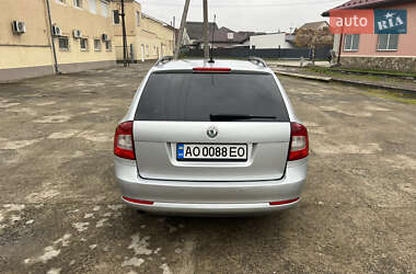 Універсал Skoda Octavia 2011 в 
