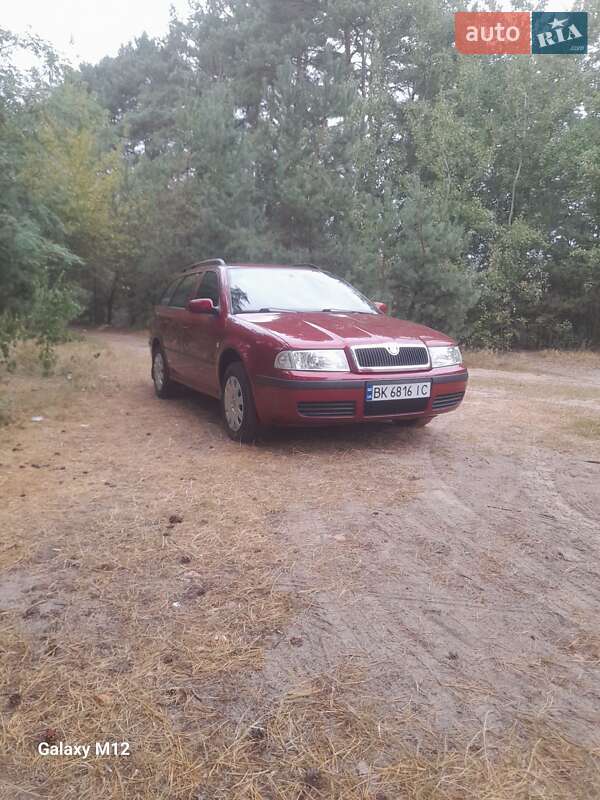 Универсал Skoda Octavia 2006 в Вараше
