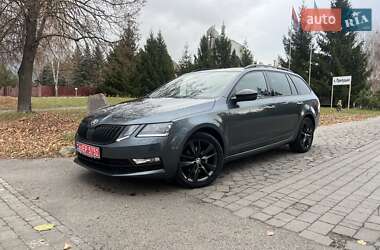 Универсал Skoda Octavia 2019 в Луцке