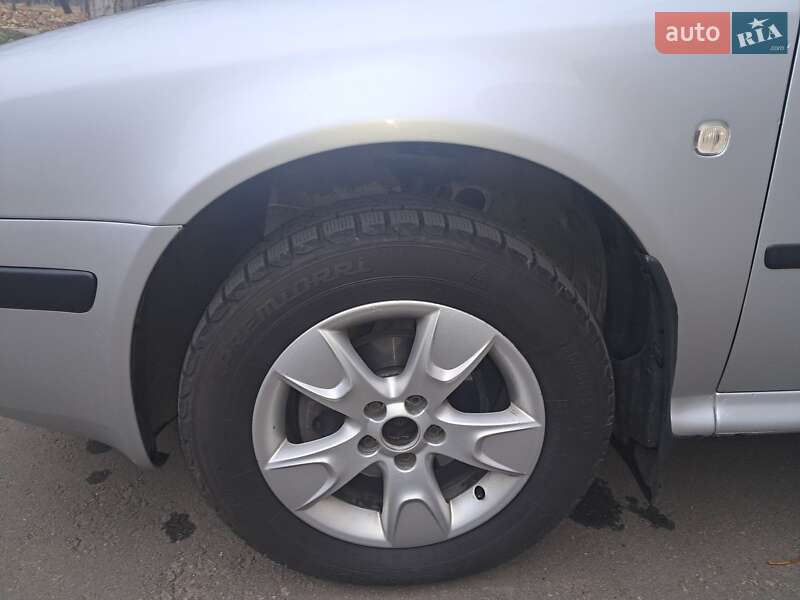 Ліфтбек Skoda Octavia 2007 в Краматорську