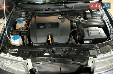 Лифтбек Skoda Octavia 2009 в 