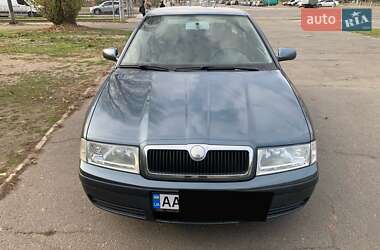 Лифтбек Skoda Octavia 2006 в Киеве