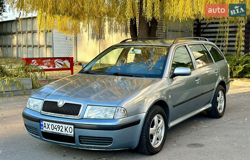 Универсал Skoda Octavia 2002 в Днепре