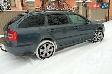 Универсал Skoda Octavia 2008 в Бочковцах