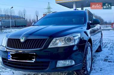Универсал Skoda Octavia 2011 в 
